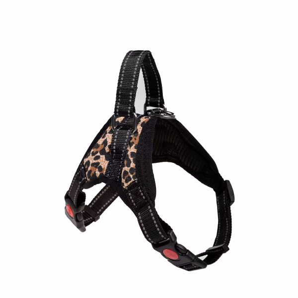 Am black red leopard camouflage (leopard)